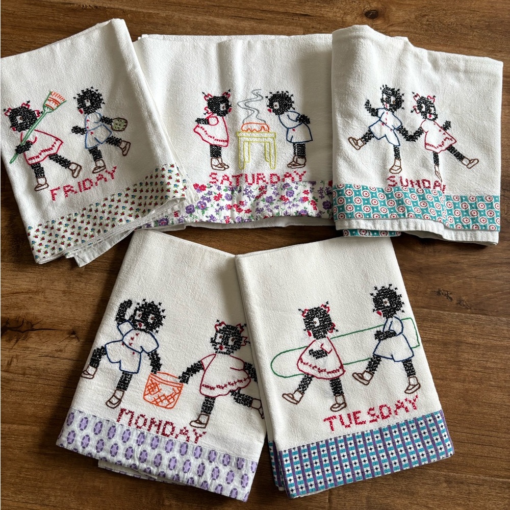 5 Embroidered Day of the Week Sack Cloth Dish Towels (large)
